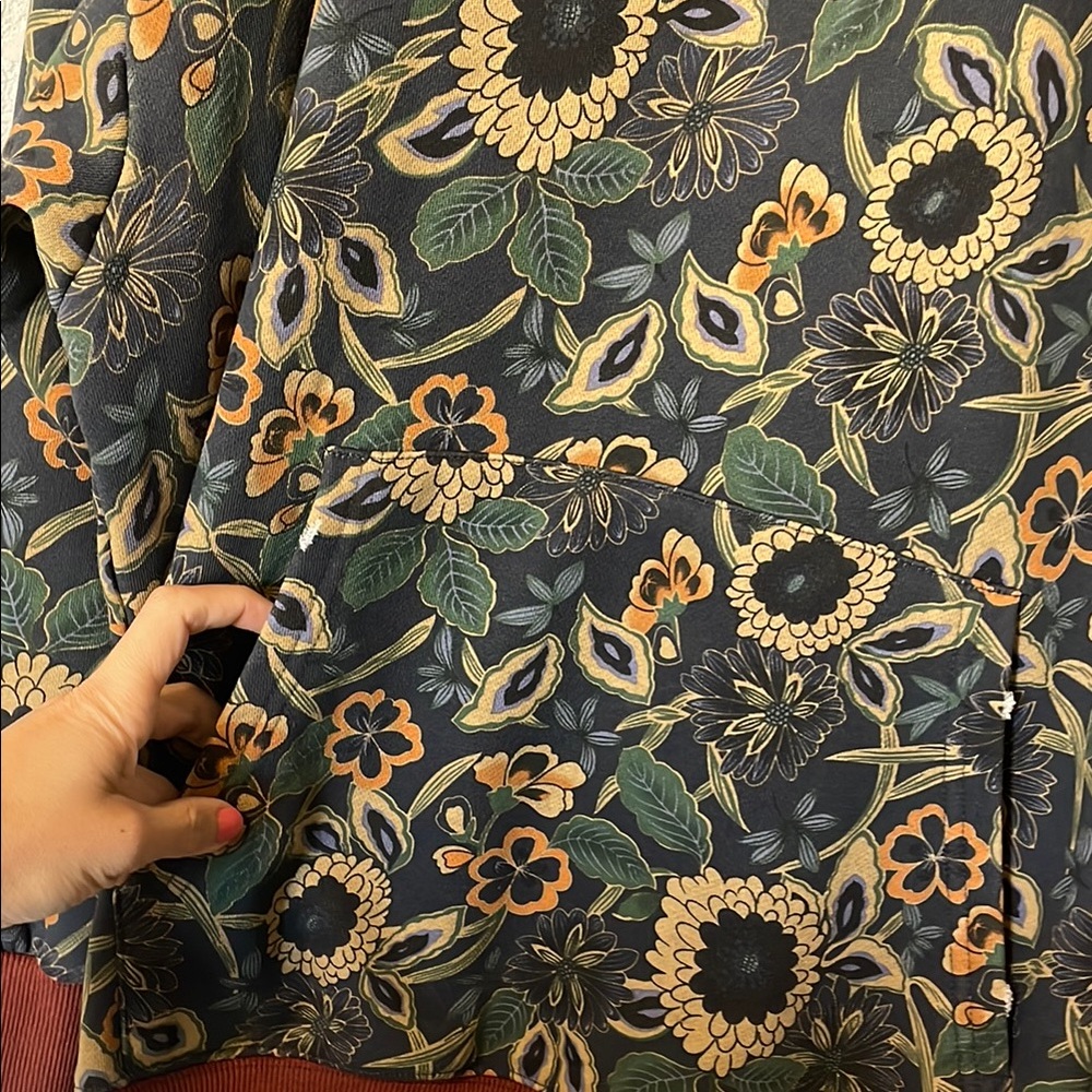 NATURAL LIFE Sunflower Pattern Hoodie - Green and Rust - Picture 7 of 7
